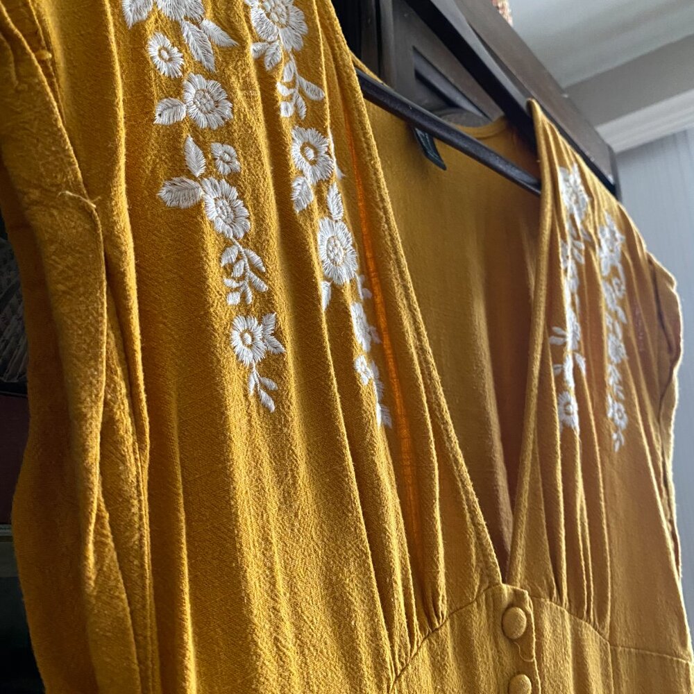 Forever 21 Mustard Yellow Embroidered Button-Front Mini Dress Size L - Picture 4 of 10